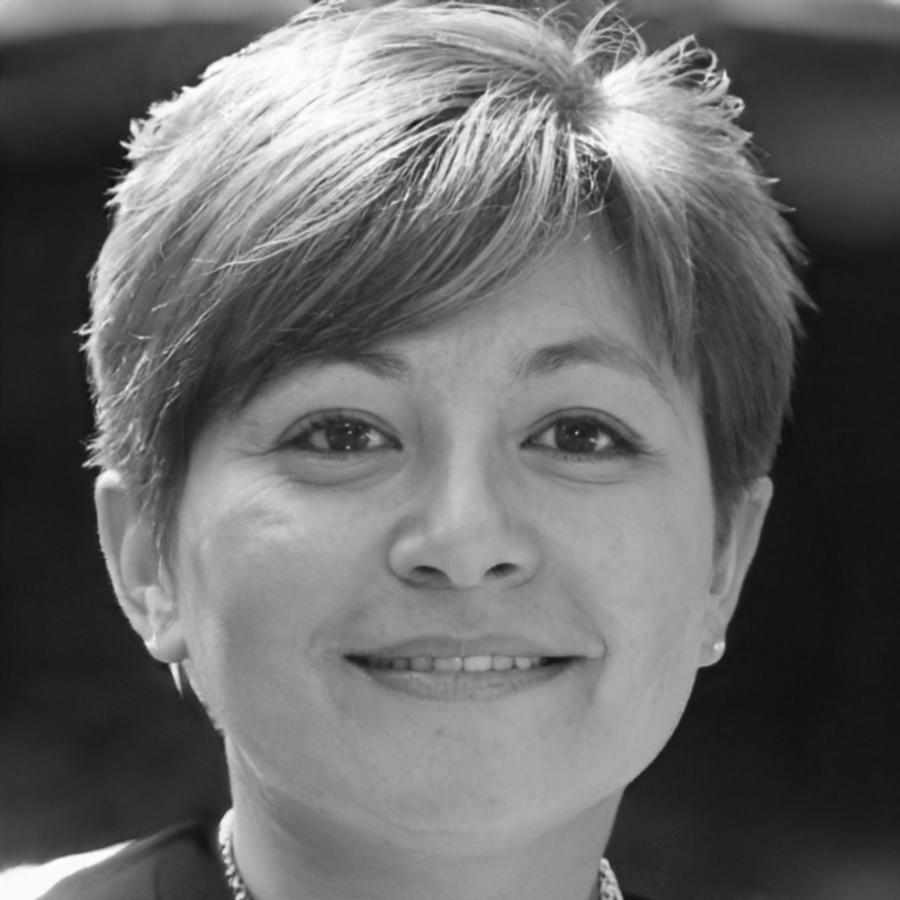 Huỳnh Thảo Vy, financial modeling instructor